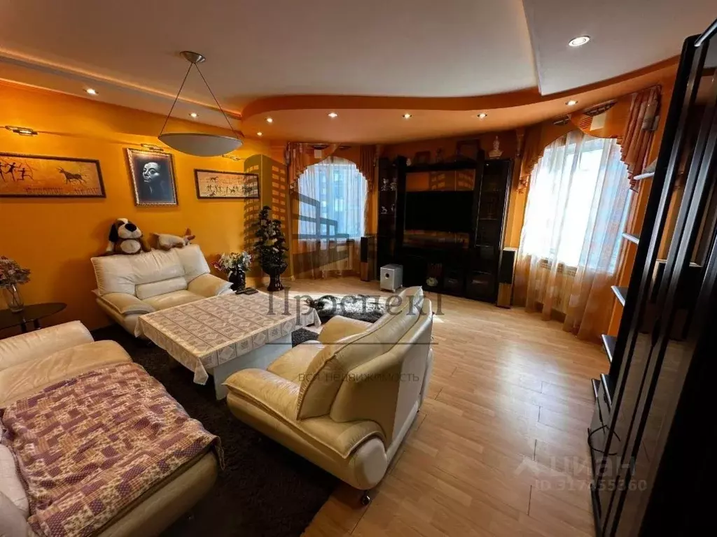 3-к кв. Красноярский край, Норильск ул. Кирова, 3/8 (122.0 м) - Фото 0