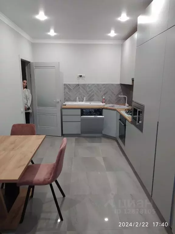 2-к кв. Северная Осетия, Владикавказ ул. Астана Кесаева, 44Вк4 (65.0 ... - Фото 1