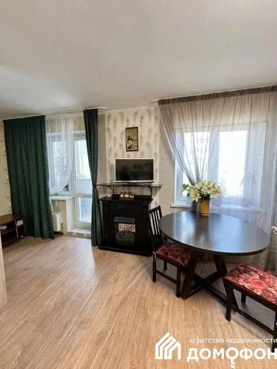 Студия Омская область, Омск ул. Леонида Маслова, 9 (33.0 м) - Фото 1