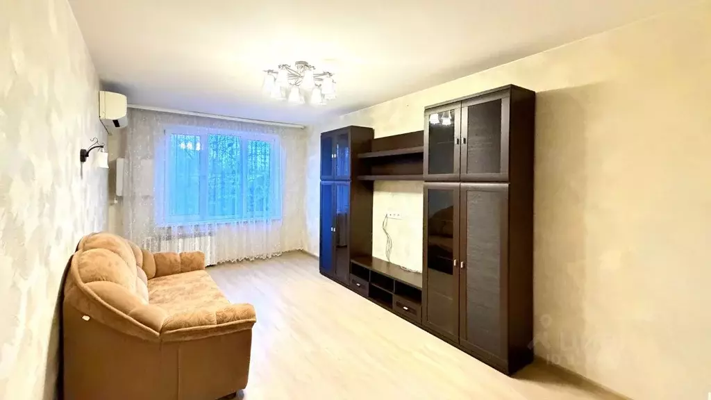 3-к кв. Москва Строгинский бул., 7К2 (57.7 м) - Фото 1