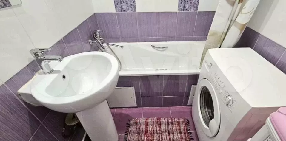 1-к. квартира, 32 м, 2/8 эт. - Фото 0