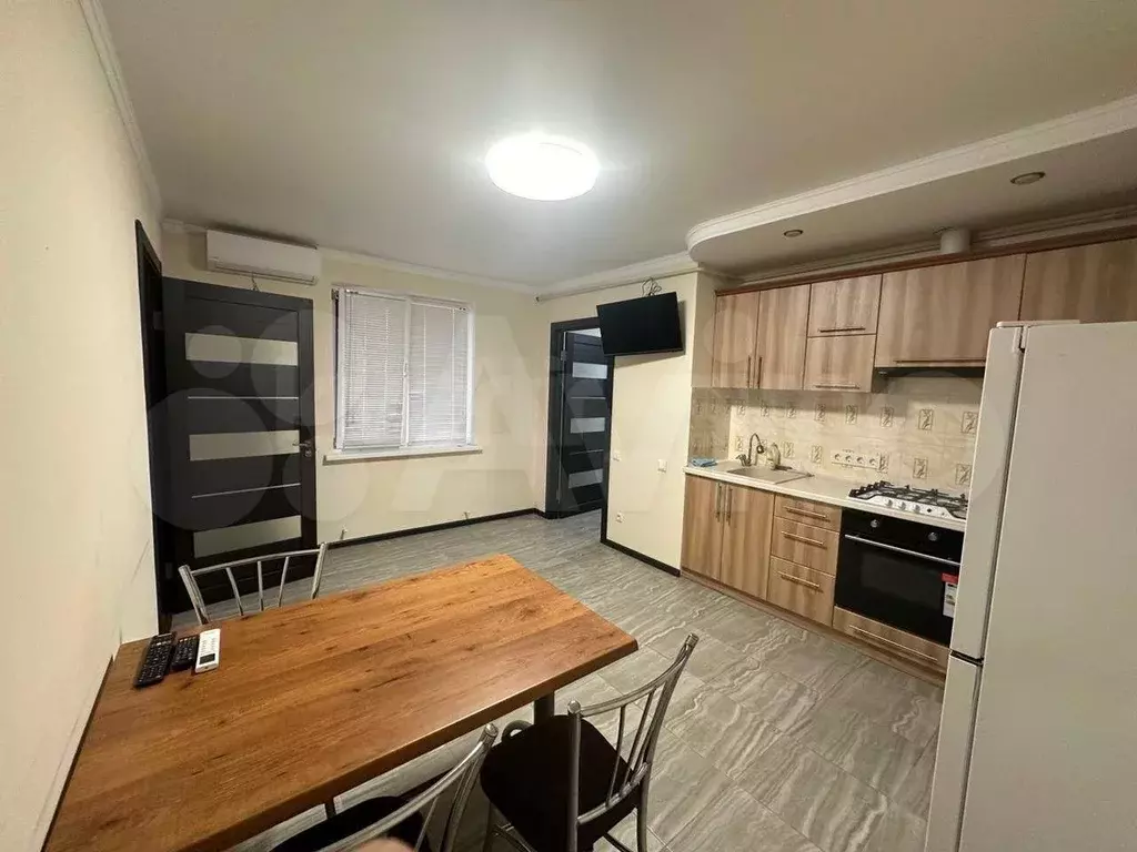 1-к. квартира, 40 м, 1/1 эт. - Фото 0