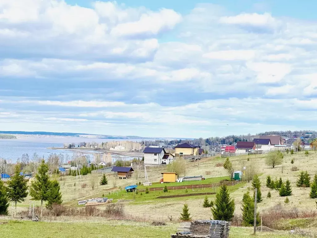 Участок в Пермский край, пос. Ильинский пер. Еловый, 18 (20.0 сот.) - Фото 0