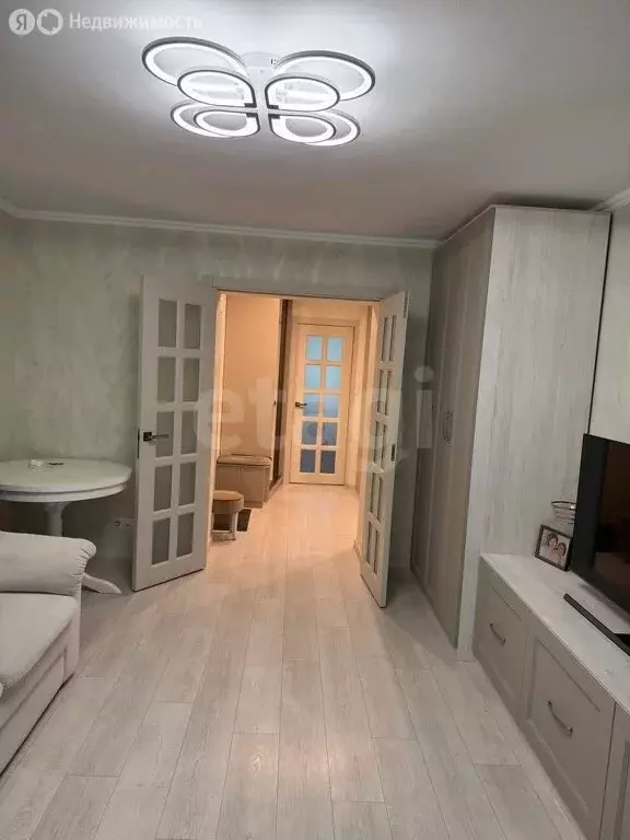 2-комнатная квартира: Тюмень, улица Московский Тракт, 123 (49.3 м) - Фото 1
