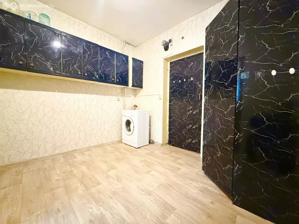 1к в 10-комнатной квартире (18 м) - Фото 1