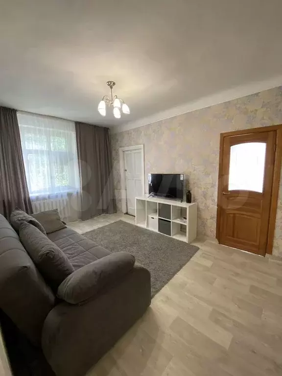 2-к. квартира, 40 м, 1/2 эт. - Фото 0