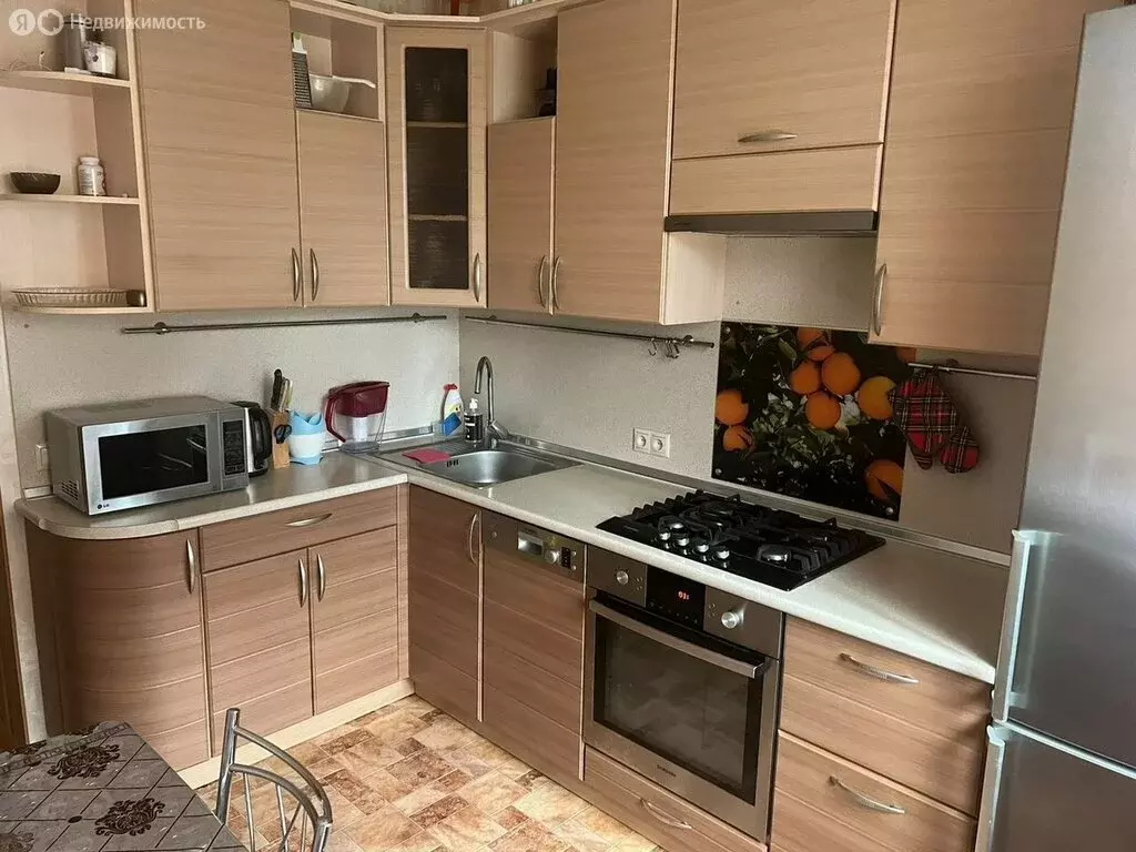 2-комнатная квартира: Новый Уренгой, Надымская улица, 7 (57.2 м) - Фото 1