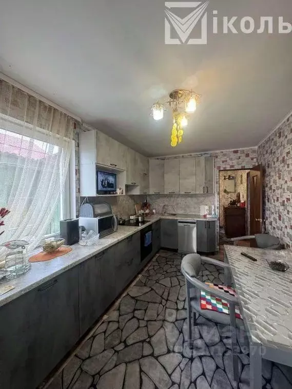 Дом в Иркутская область, Иркутск ул. Шевченко, 20 (120 м) - Фото 1