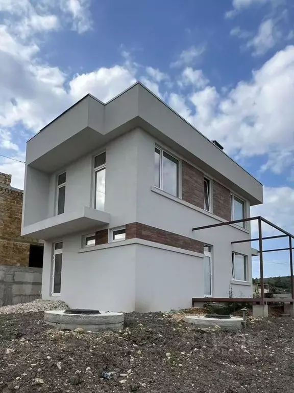 Дом в Севастополь ул. Дениса Ракицкого (125 м) - Фото 1