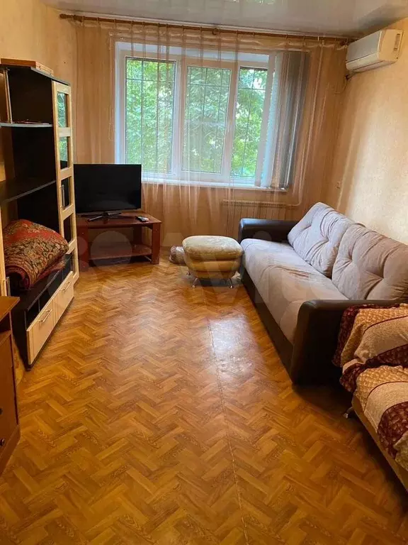 2-к. квартира, 52 м, 2/9 эт. - Фото 0