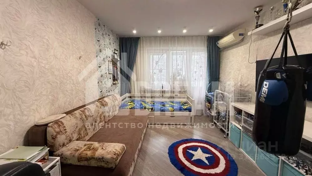 3-к кв. Волгоградская область, Волгоград Коммунистическая ул., 18А ... - Фото 0