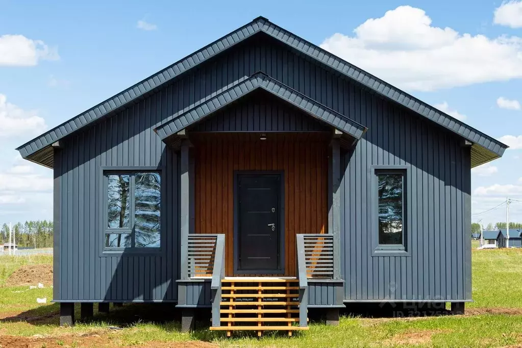 Дом в Удмуртия, Завьяловский район, д. Подшивалово ул. Мартовская, 42 ... - Фото 0