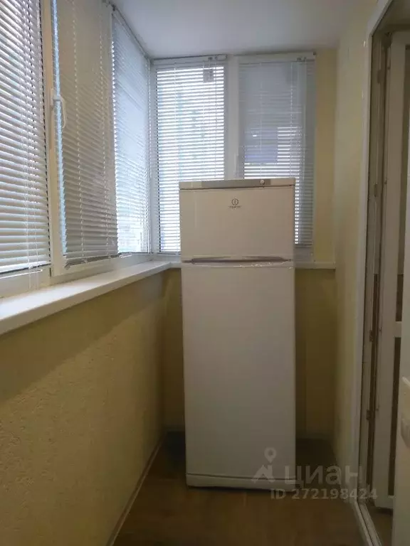 1-к кв. Самарская область, Самара 3-й проезд, 50 (36.0 м) - Фото 1