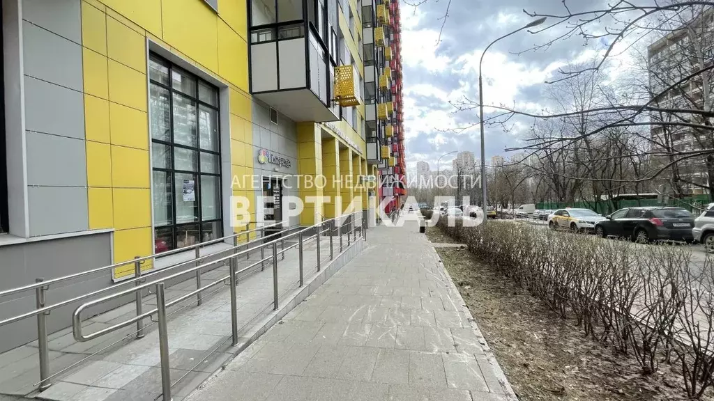 Помещение свободного назначения в Москва Малая Филевская ул., 22 (90 ... - Фото 1