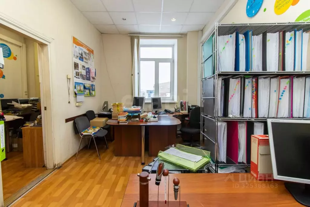 Помещение свободного назначения в Омская область, Омск просп. Карла ... - Фото 1