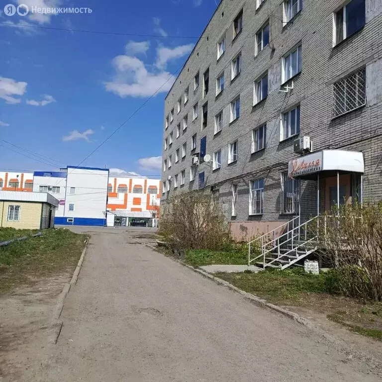 Квартира-студия: Курган, улица Бажова, 140 (18.2 м) - Фото 1