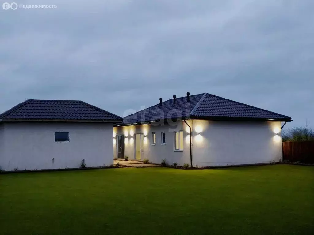 Дом в Псковский район, Логозовская волость, деревня Логозовичи, ... - Фото 2