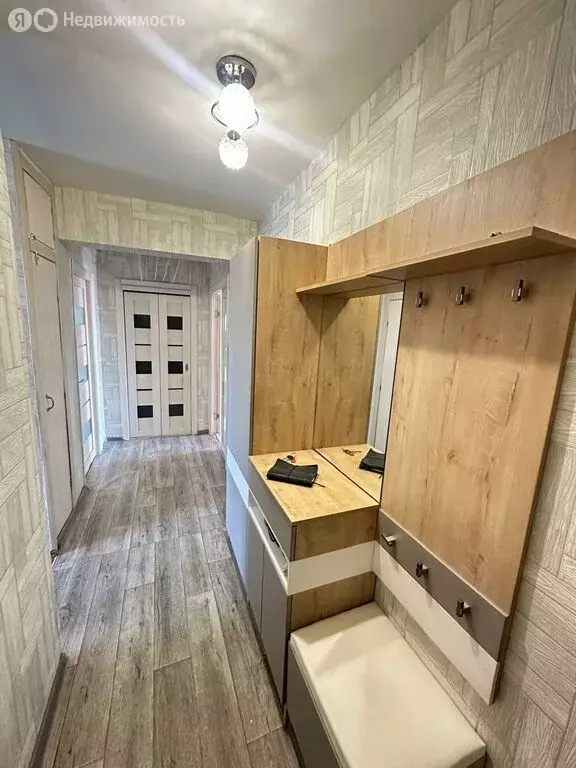 2-комнатная квартира: Усолье-Сибирское, улица Куйбышева, 7 (51.4 м) - Фото 1