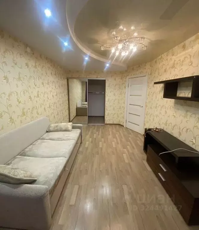 1-к кв. Кировская область, Киров Солнечная ул., 12 (37.0 м) - Фото 1