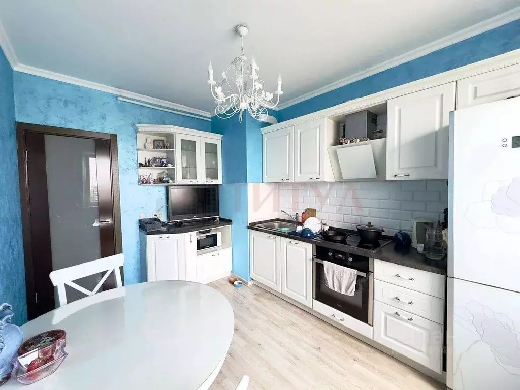 2-к кв. Белгородская область, Старый Оскол Жукова мкр, 24 (51.0 м) - Фото 2