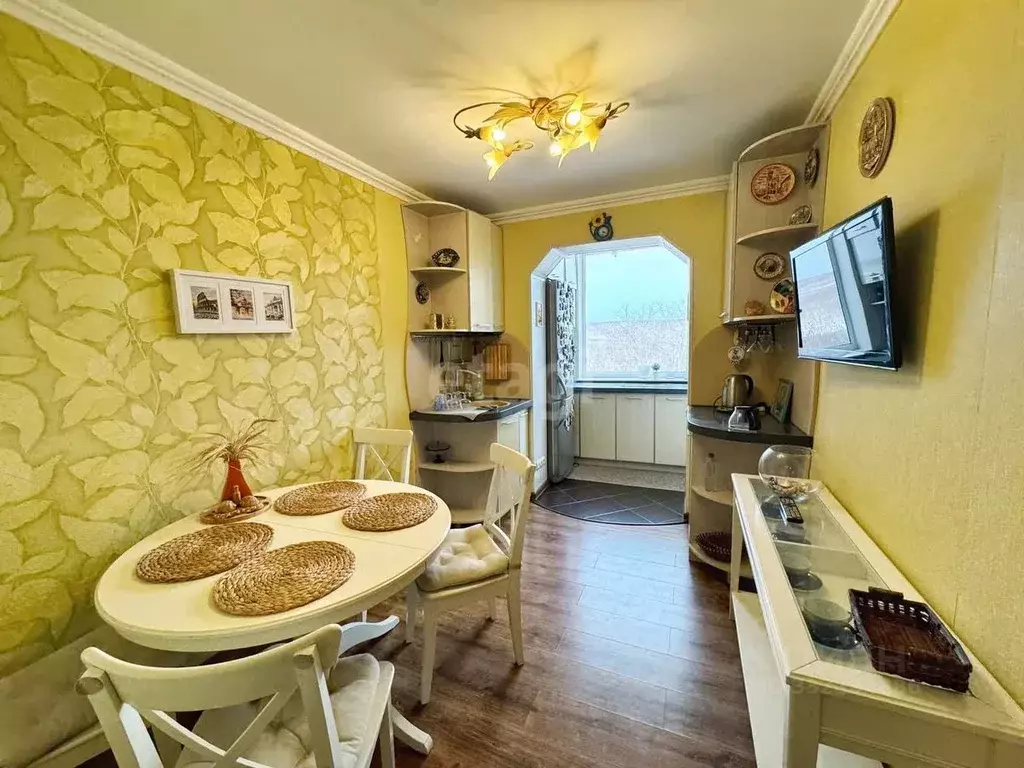 2-к кв. Камчатский край, Петропавловск-Камчатский ул. Академика ... - Фото 1