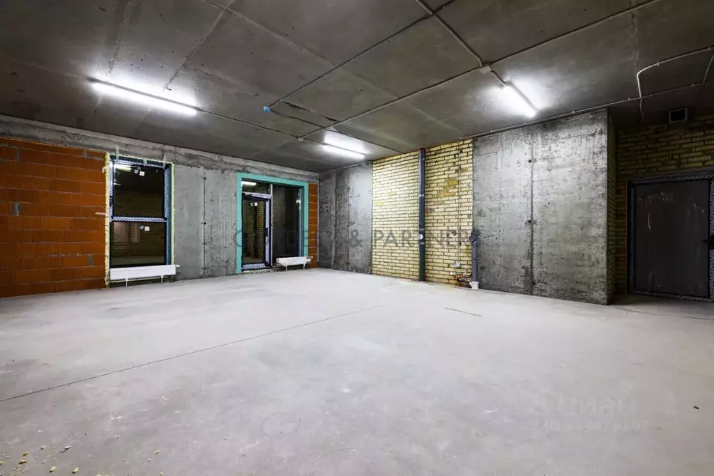 Помещение свободного назначения в Татарстан, Казань Бухарская ул., ... - Фото 2