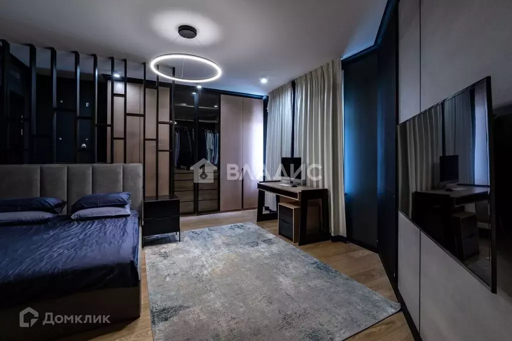 Продаётся 4-к квартира, 222 м - Фото 0