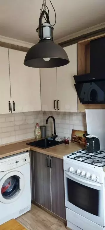 2-к. квартира, 42 м, 1/5 эт. - Фото 0