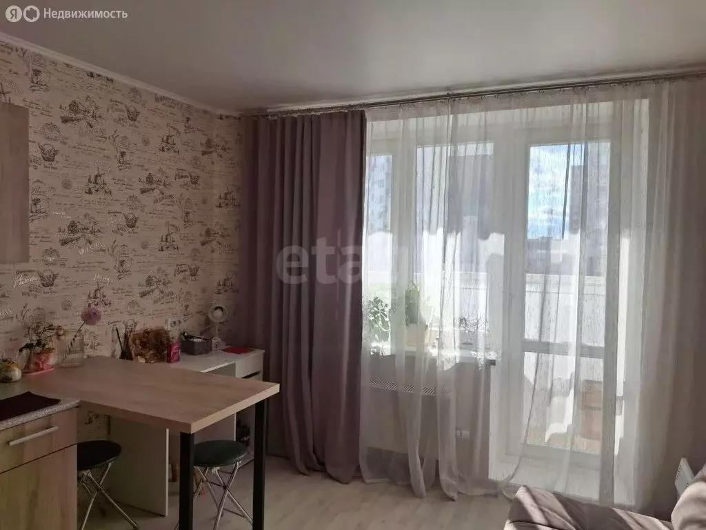 Квартира-студия: Тюмень, улица Валентины Трофимовой, 3 (28 м) - Фото 1