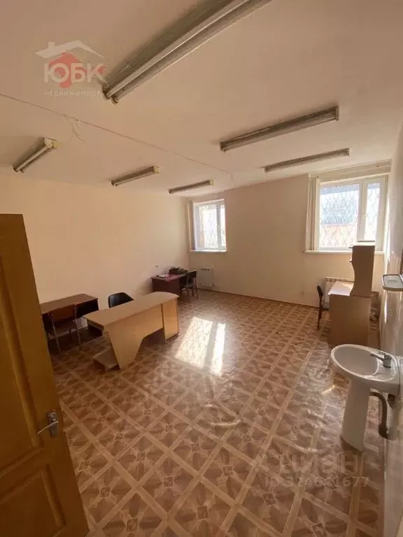 Офис в Крым, Евпатория просп. Победы, 81 (165 м) - Фото 1