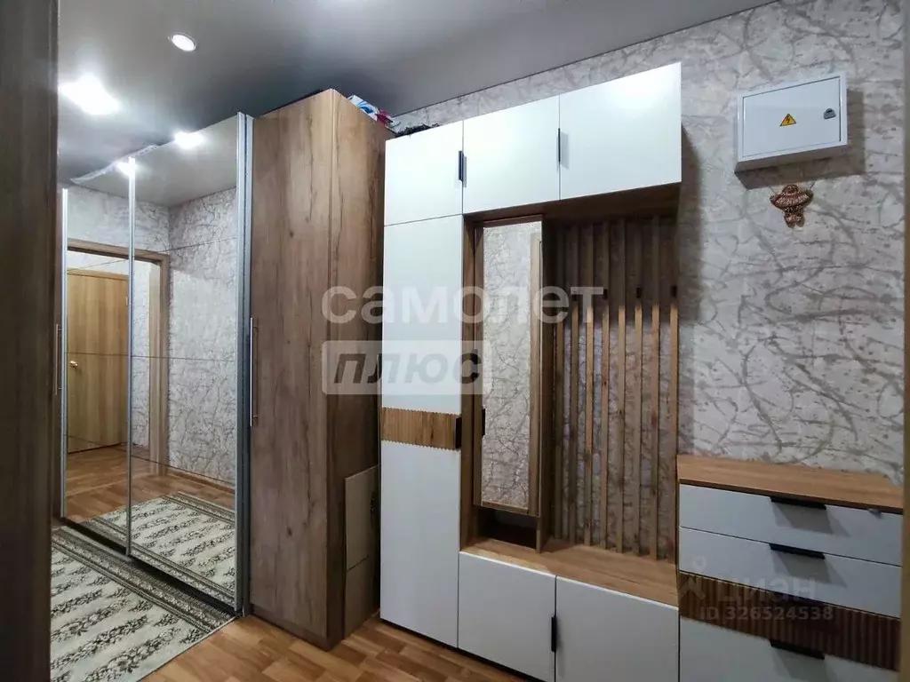 3-к кв. Курская область, Курск просп. Анатолия Дериглазова, 5 (76.9 м) - Фото 1