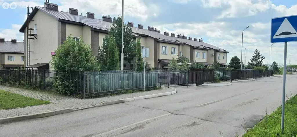 Дом в село Миловка, улица Нестерова (82.7 м) - Фото 1