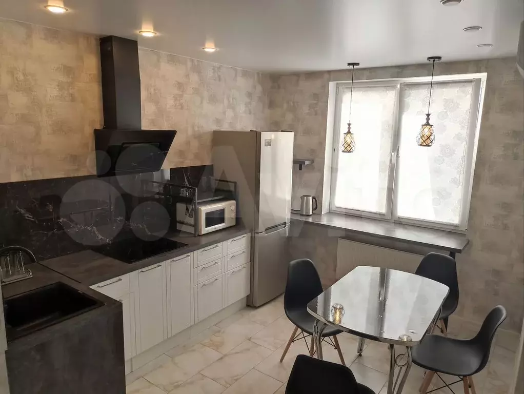 2-к. квартира, 60 м, 16/25 эт. - Фото 0