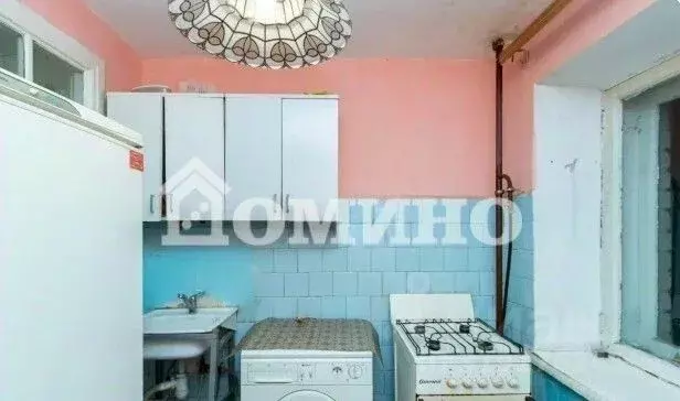2-к кв. Тюменская область, Тюмень ул. Щорса, 11 (40.0 м) - Фото 0