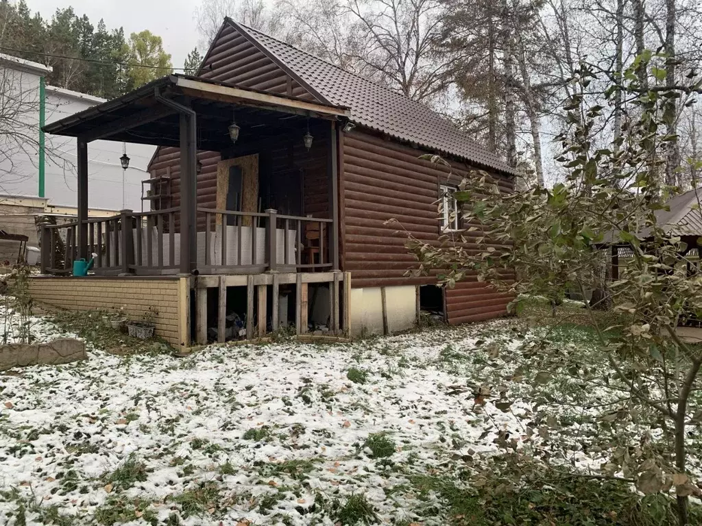 Дом в Красноярский край, Красноярск ул. Елены Стасовой, 54Гс1 (50 м) - Фото 1