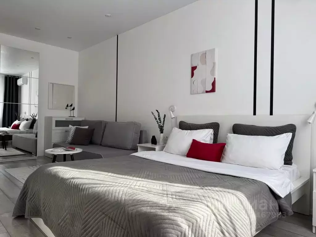 1-к кв. Крым, Симферопольский район, с. Мирное ул. Крымской Весны, 5к1 ... - Фото 1