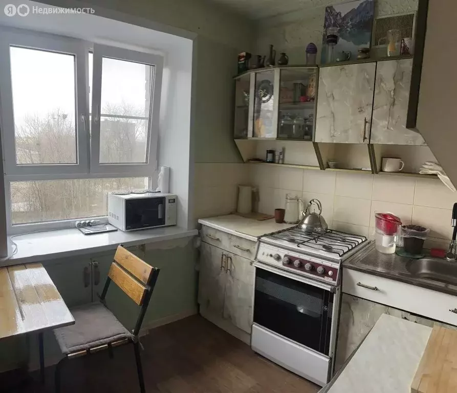 3-комнатная квартира: Череповец, Набережная улица, 47 (57.6 м) - Фото 2