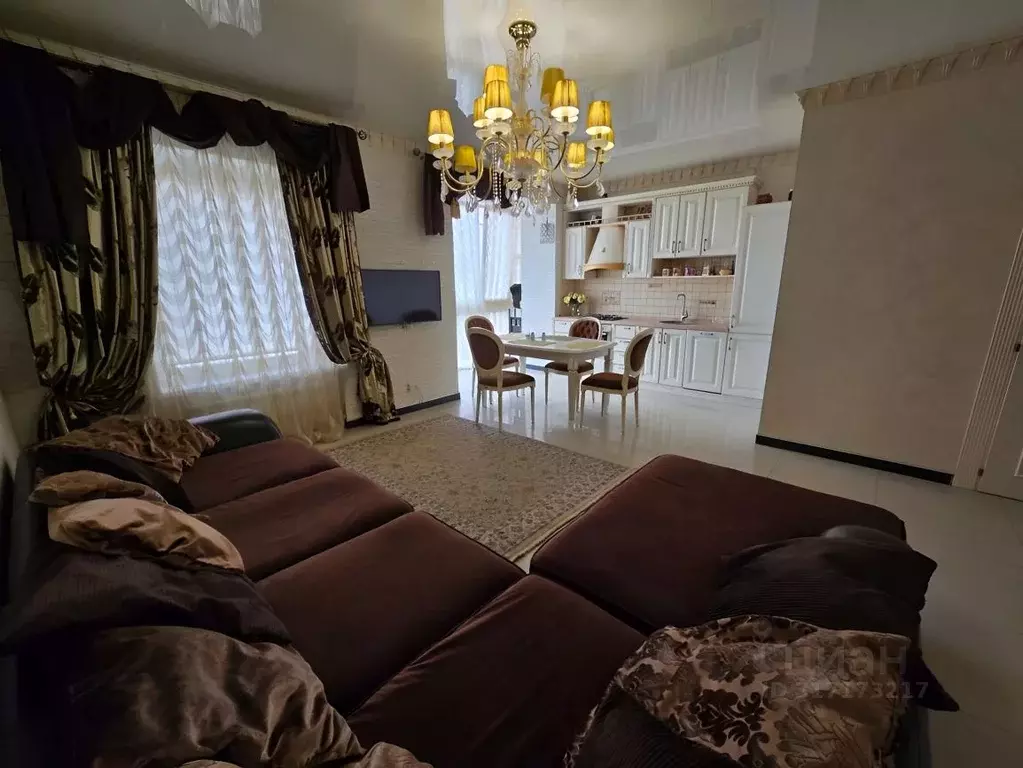 3-к кв. Саратовская область, Саратов ул. Имени Е.И. Пугачева, 81/85 ... - Фото 1