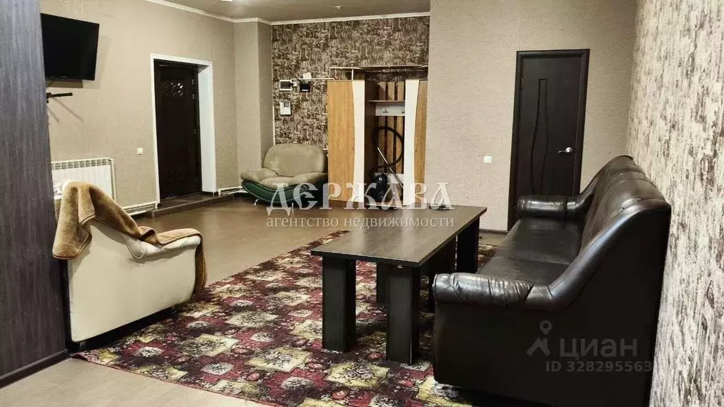 Дом в Белгородская область, Старый Оскол пер. 1-й Рождественский (170 ... - Фото 2