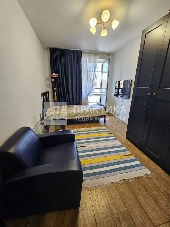 Продается 1-комнатная квартира - Фото 1