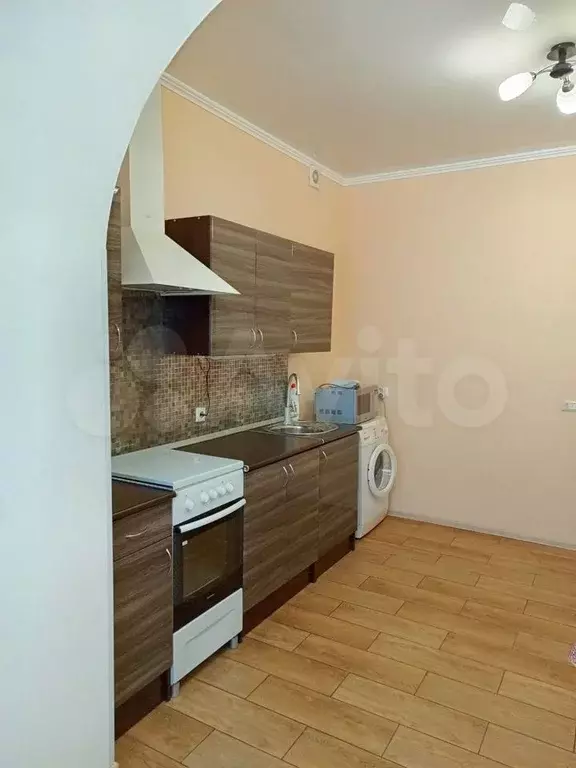 2-к. квартира, 60 м, 1/3 эт. - Фото 1