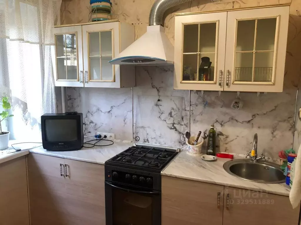 2-к кв. Вологодская область, Череповец ул. Ломоносова, 12А (45.0 м) - Фото 2