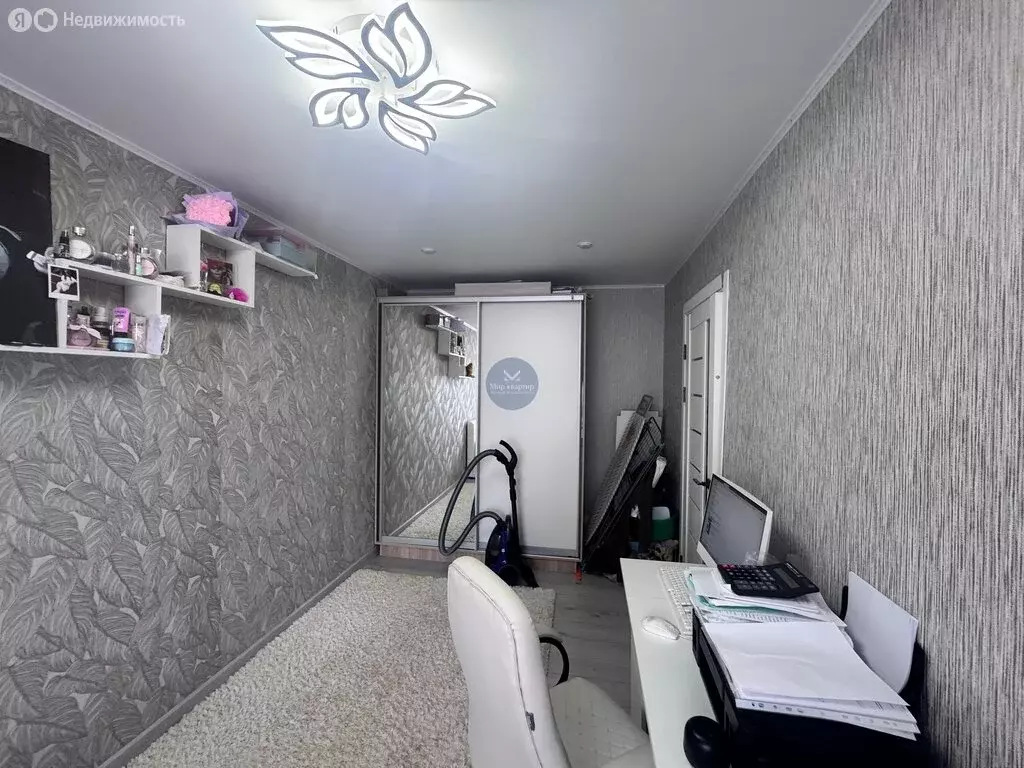3-комнатная квартира: Борисоглебск, Сенная улица, 74А (62 м) - Фото 0