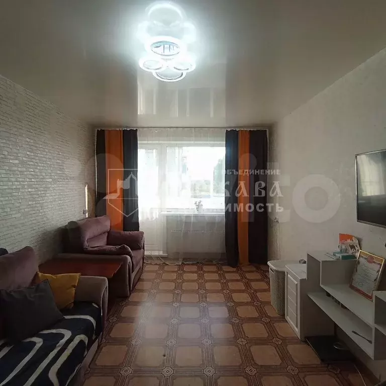 3-к. квартира, 61,5 м, 4/5 эт. - Фото 0
