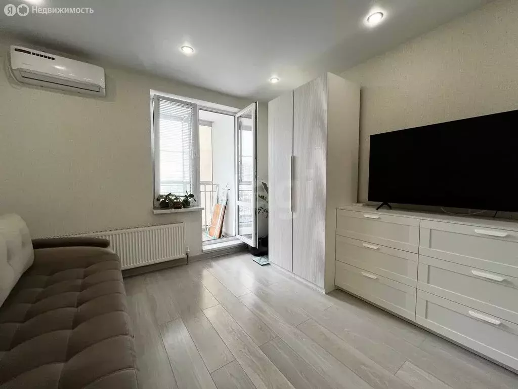 Квартира-студия: Казань, улица Аметьевская Магистраль, 16к2 (32.6 м) - Фото 1