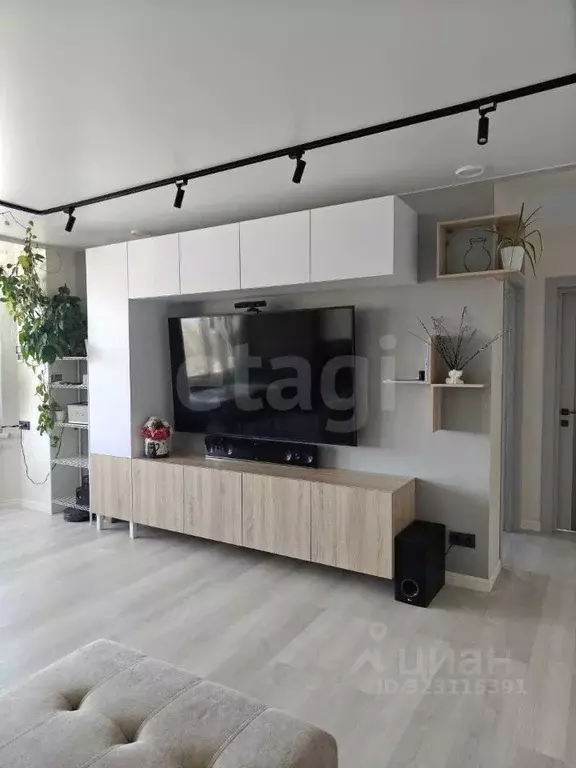 3-к кв. Ханты-Мансийский АО, Сургут ул. Александра Усольцева, 23 ... - Фото 1