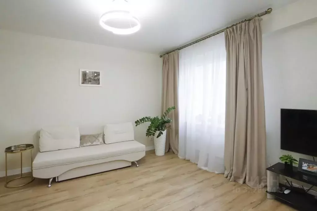 1-к кв. Иркутская область, Иркутск Депутатская ул., 78/1 (39.0 м) - Фото 1