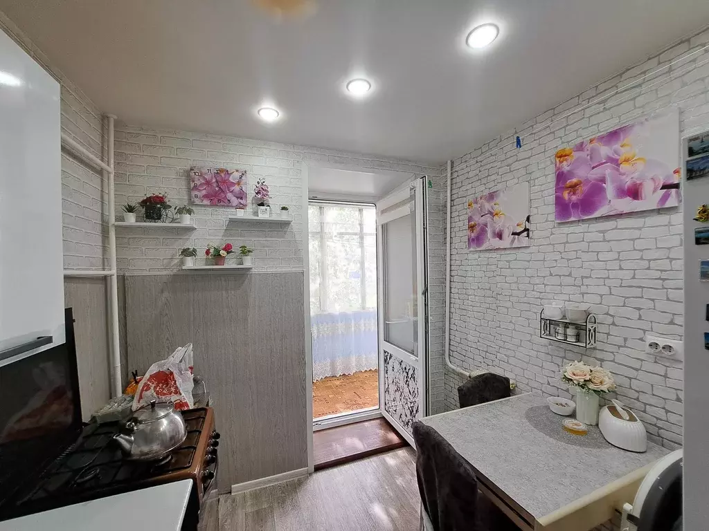 Продаётся 3-к квартира, 60.3 м - Фото 1