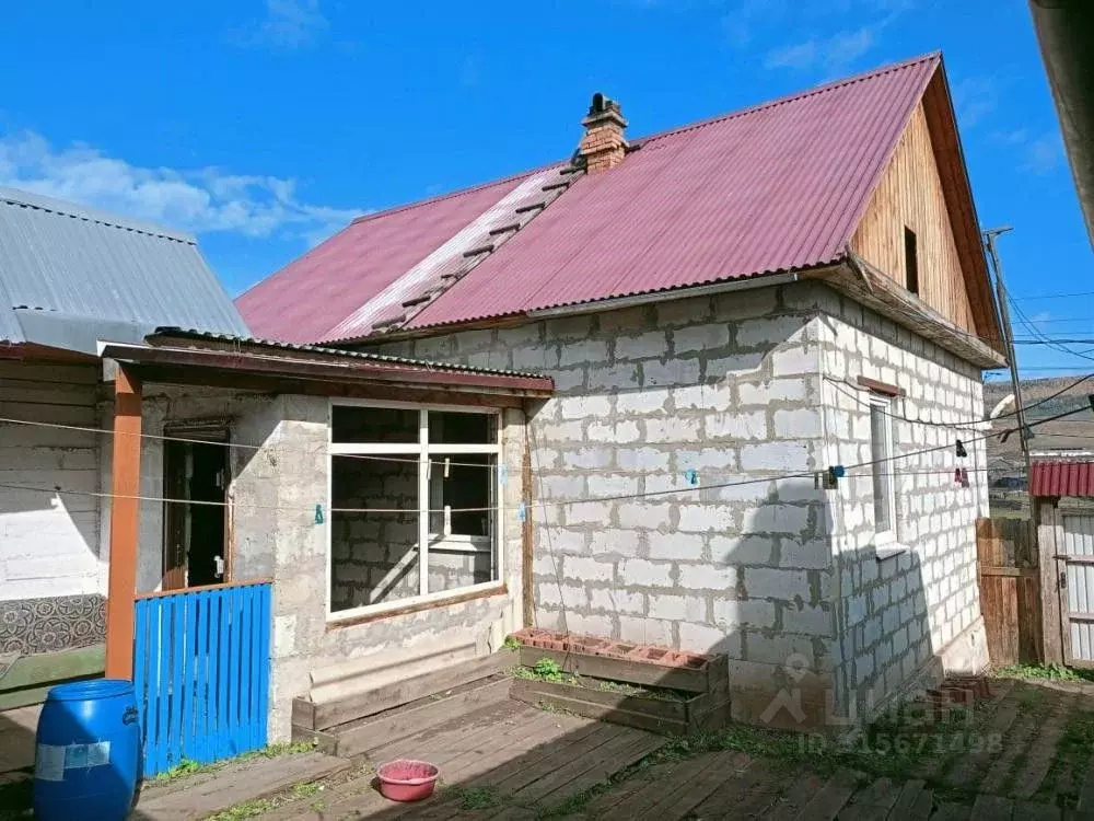 Дом в Иркутская область, с. Оса ул. Набережная, 57 (72 м) - Фото 1