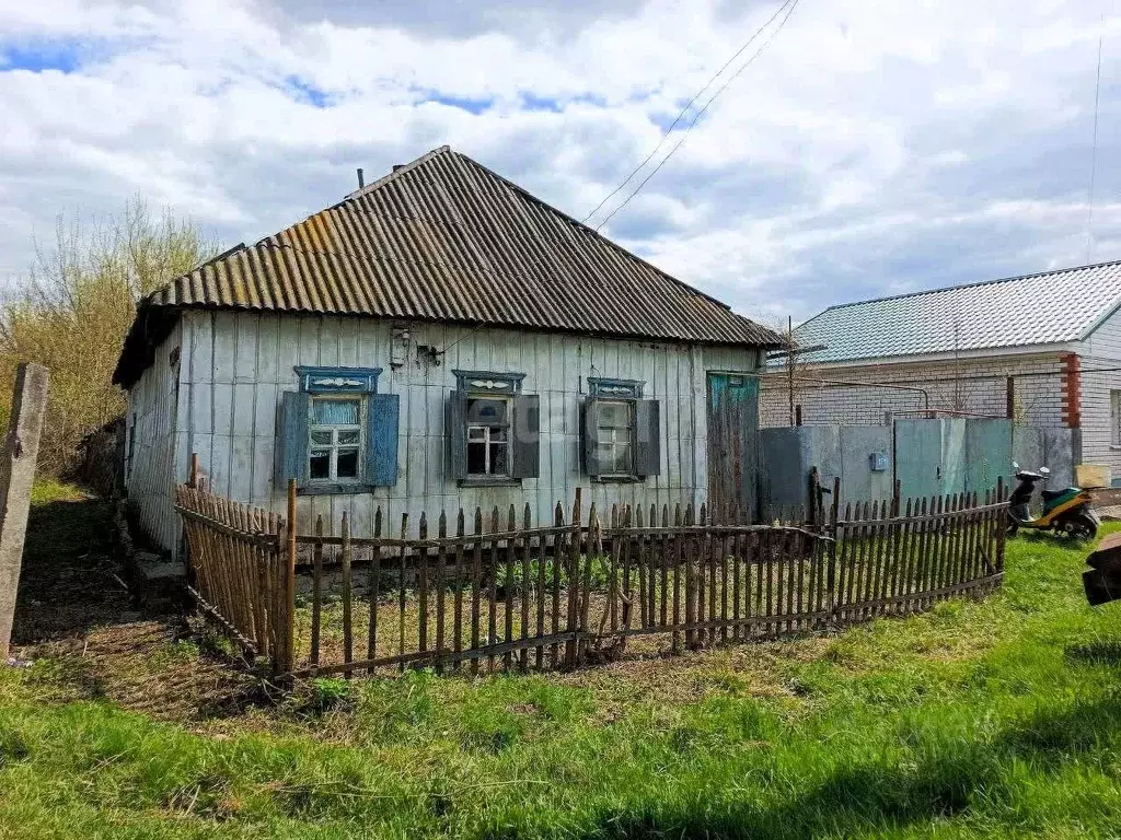 Дом в Белгородская область, Валуйки ул. Свободы (48 м) - Фото 0